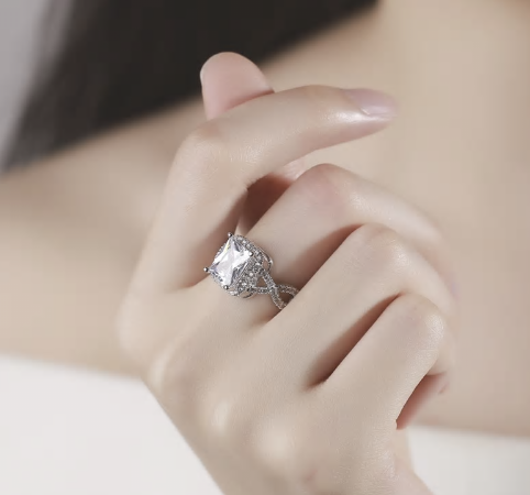 Sliver Princess Cut AAA Cubic Zirconia Wedding Ring